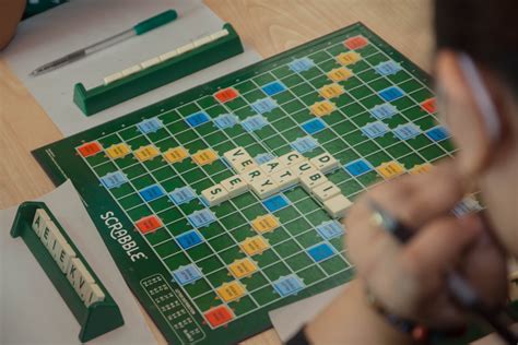 mot valide au scrabble|le scrabble définition.